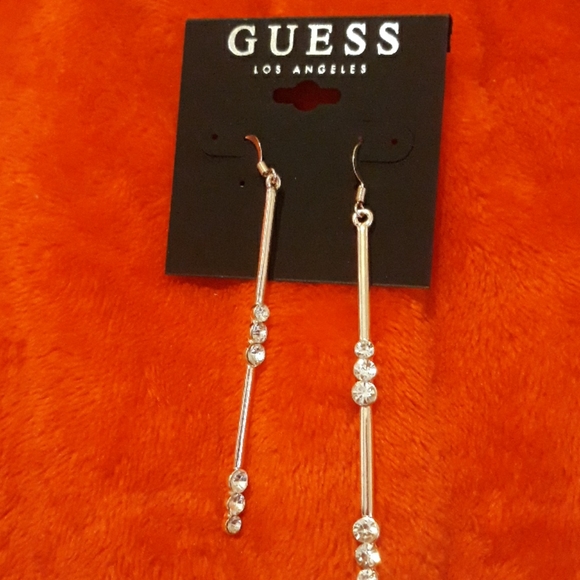 Women's Dangling and hoop earrings - Picture 4 of 6